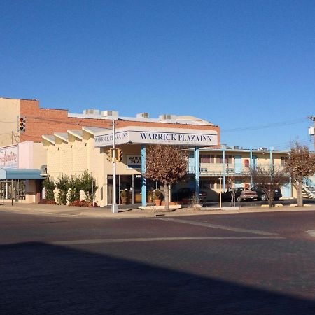 Warrick Plaza Inn Plainview Buitenkant foto