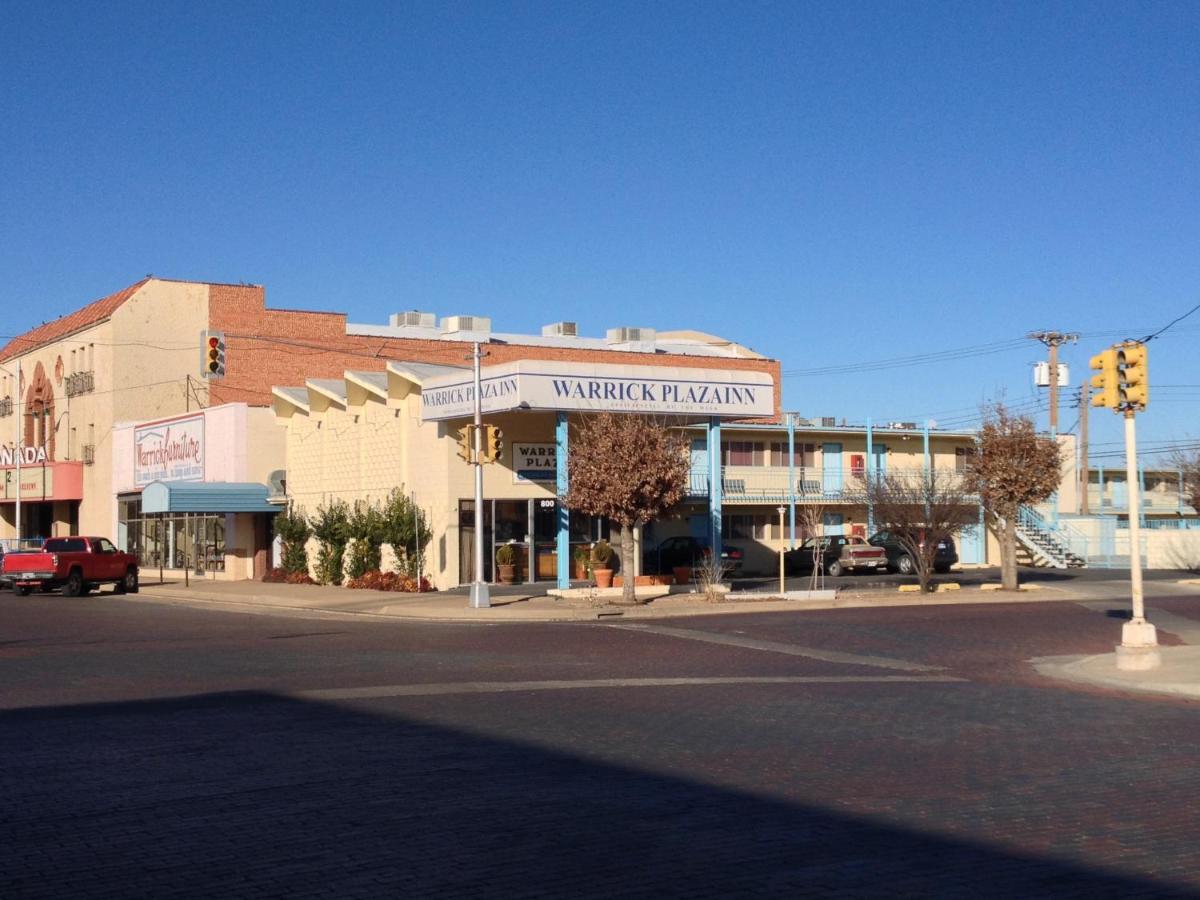 Warrick Plaza Inn Plainview Buitenkant foto