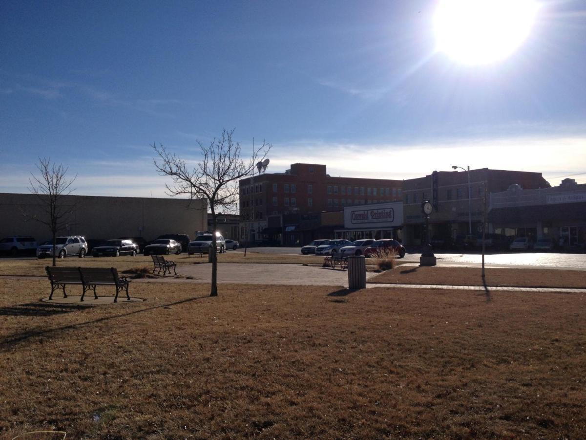 Warrick Plaza Inn Plainview Buitenkant foto